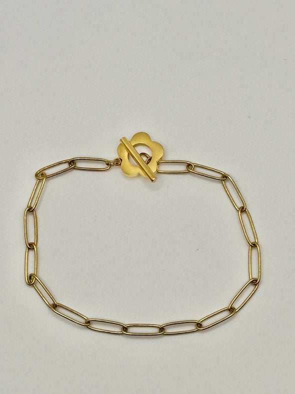 18K Gold Plated Link Bracelet with flower closure