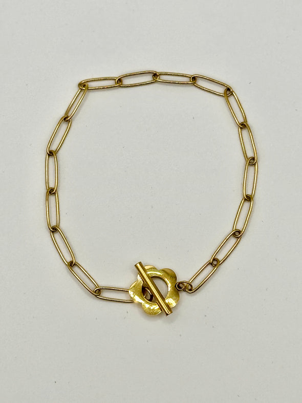 18K Gold Plated Link Bracelet with flower closure